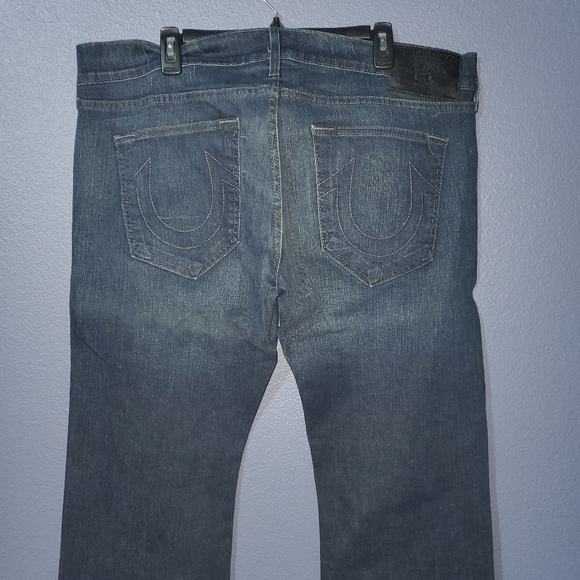 TRUE RELIGION JEANS - Picture 2 of 2